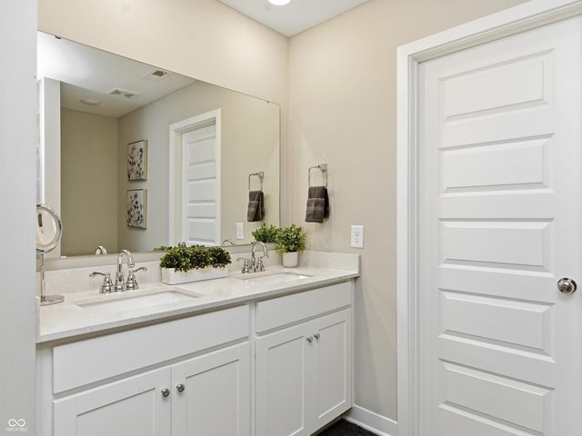 3694 Locust Drive, Danville, IN 46122