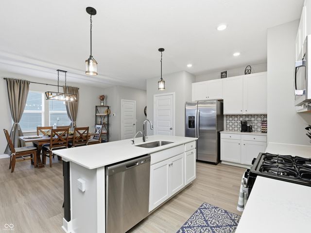 3694 Locust Drive, Danville, IN 46122