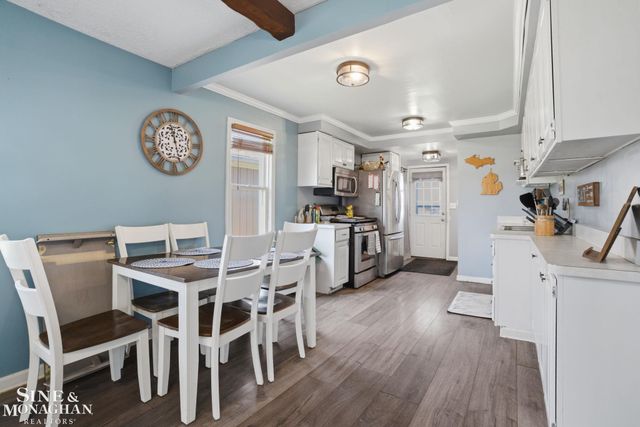 47172 Forton Drive, Chesterfield, MI 48047