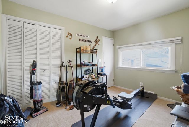47172 Forton Drive, Chesterfield, MI 48047