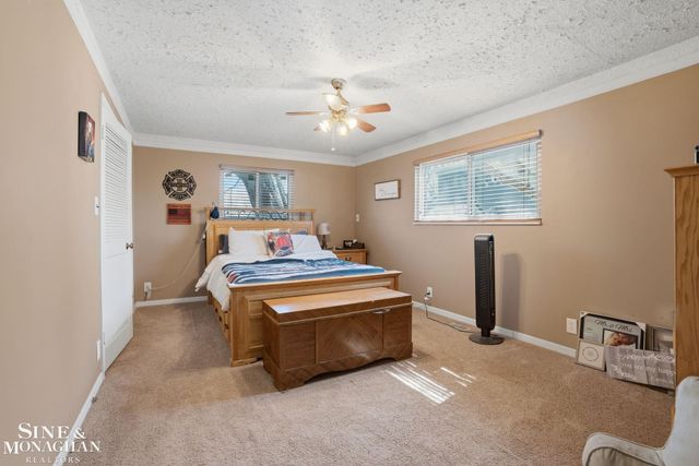 47172 Forton Drive, Chesterfield, MI 48047