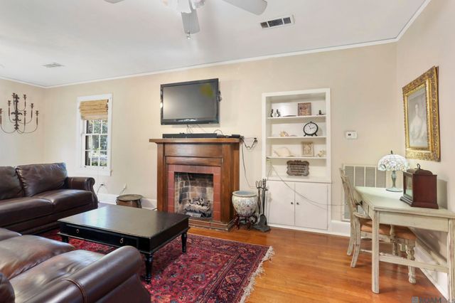 2609 Reymond Ave, Baton Rouge, LA 70808