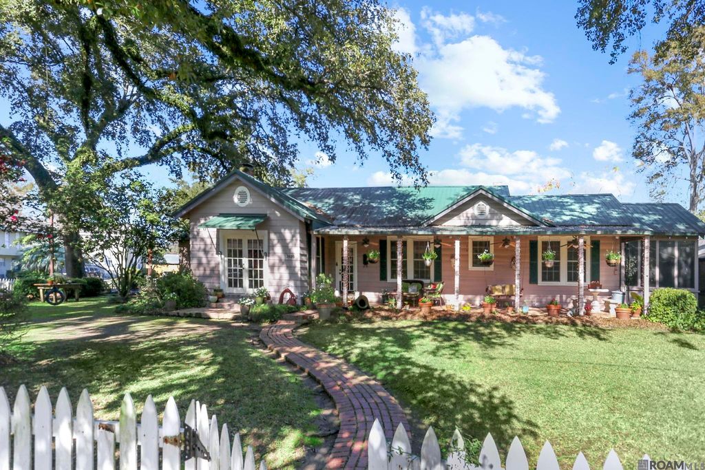 2609 Reymond Ave, Baton Rouge, LA 70808