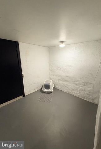 28 MAPLE ST, Conshohocken, PA 19428