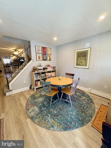 28 MAPLE ST, Conshohocken, PA 19428