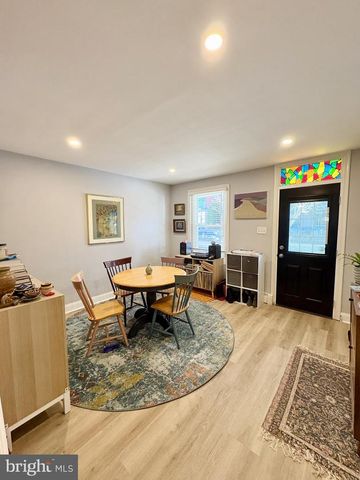 28 MAPLE ST, Conshohocken, PA 19428