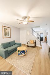 28 MAPLE ST, Conshohocken, PA 19428