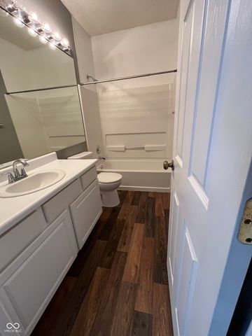 8351 Brambleberry Drive, Indianapolis, IN 46239
