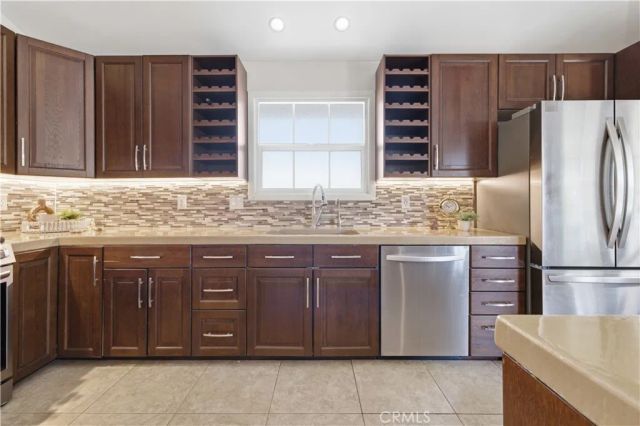 3108 Petaluma, Long Beach, CA 90808