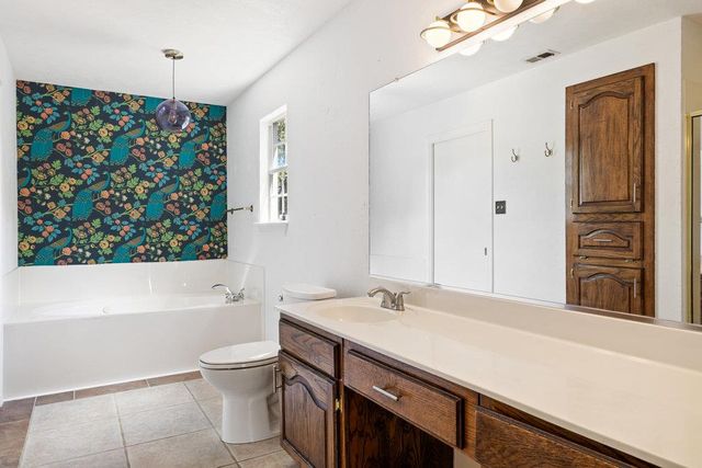 2412 Jones RD, Austin, TX 78745