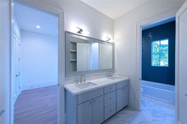 1407 Martin Street, Houston, TX 77018