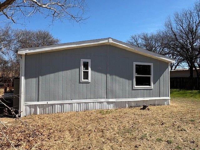 105 Private Road 4768, Boyd, TX 76023