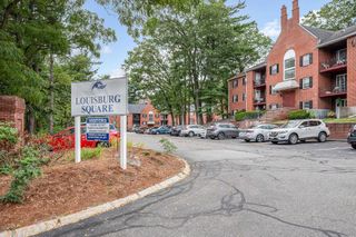 1 Louisburg Sq Apt 4, Nashua, NH 03060