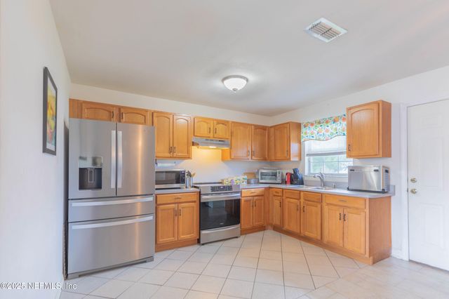 29 RAELAND Lane, Palm Coast, FL 32164