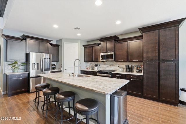 13844 W DESERT MOON Way, Peoria, AZ 85383