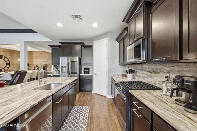 13844 W DESERT MOON Way, Peoria, AZ 85383