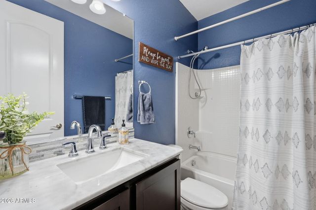 13844 W DESERT MOON Way, Peoria, AZ 85383