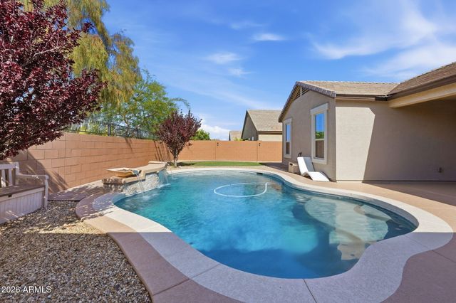 13844 W DESERT MOON Way, Peoria, AZ 85383