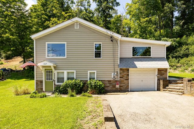 667 Traver Road, Pleasant Valley, NY 12569