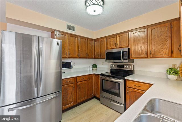 9H SHIRLEY LN, Lawrence Township, NJ 08648