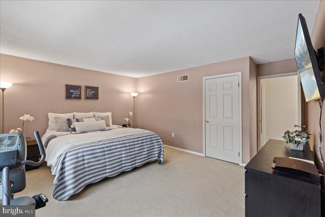 9H SHIRLEY LN, Lawrence Township, NJ 08648