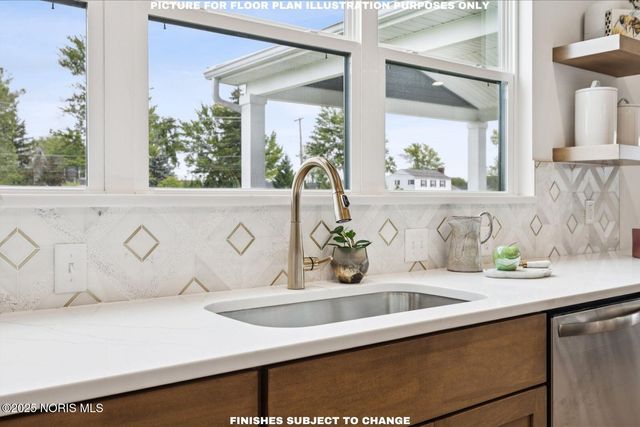 103 Kinloch Drive, Perrysburg, OH 43551