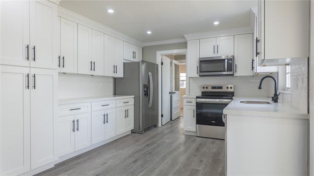 3712 SE 36TH AVENUE, Ocala, FL 34471