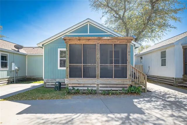 5481 Highway 35 Hwy N 20, Rockport, TX 78382