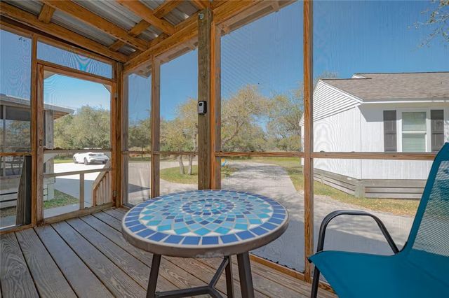 5481 Highway 35 Hwy N 20, Rockport, TX 78382