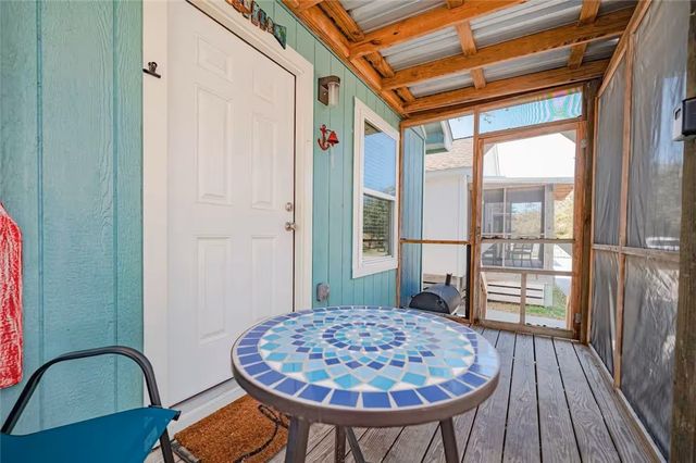 5481 Highway 35 Hwy N 20, Rockport, TX 78382