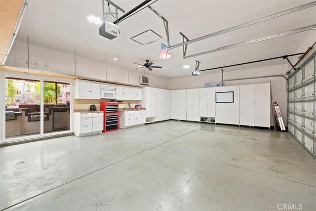 512 Draft Horse Place, Norco, CA 92860