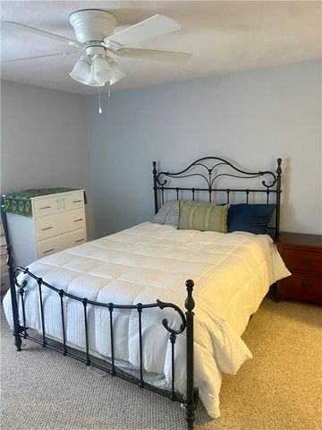 7 Wake Robin Road 104, Lincoln, RI 02865