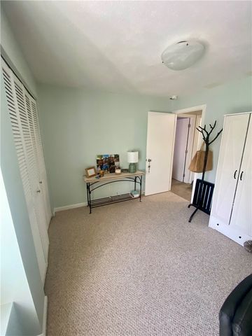 7 Wake Robin Road 104, Lincoln, RI 02865