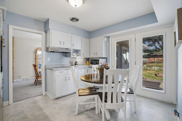 5105 Old Colony Road, Portage, MI 49024