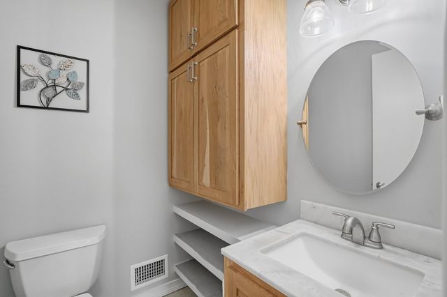 5105 Old Colony Road, Portage, MI 49024