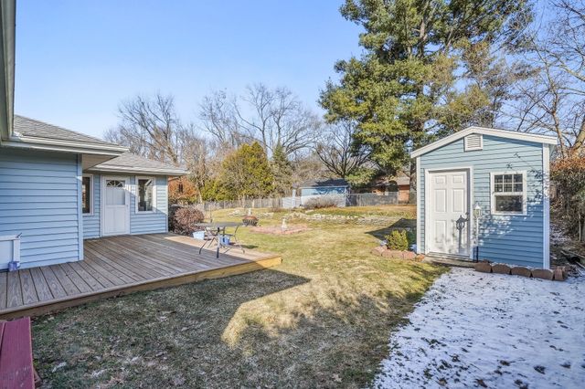 5105 Old Colony Road, Portage, MI 49024