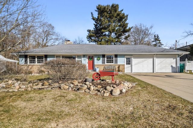 5105 Old Colony Road, Portage, MI 49024