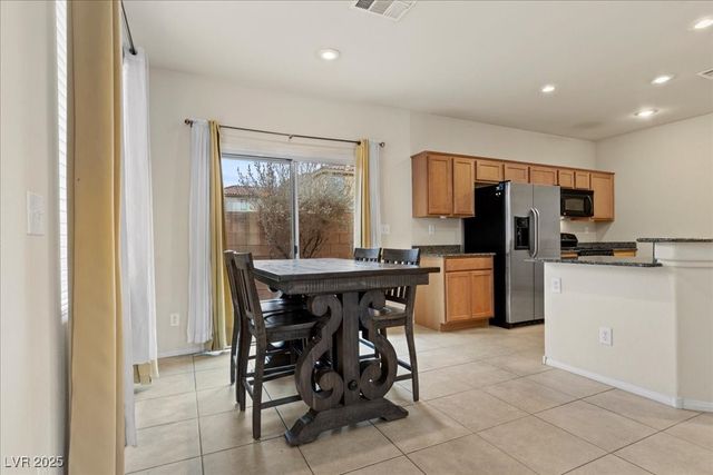 8377 Rygate Avenue, Las Vegas, NV 89178