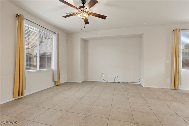 8377 Rygate Avenue, Las Vegas, NV 89178