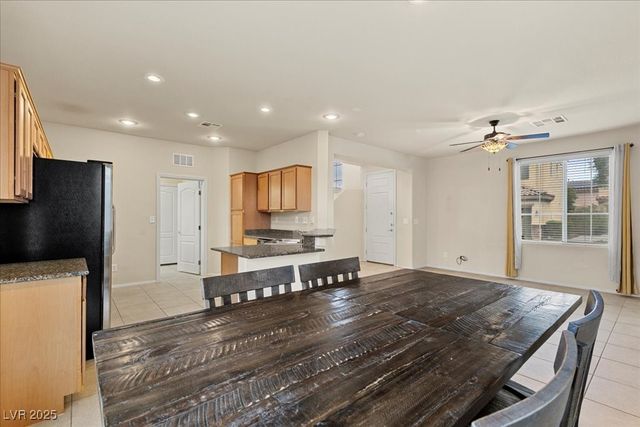 8377 Rygate Avenue, Las Vegas, NV 89178