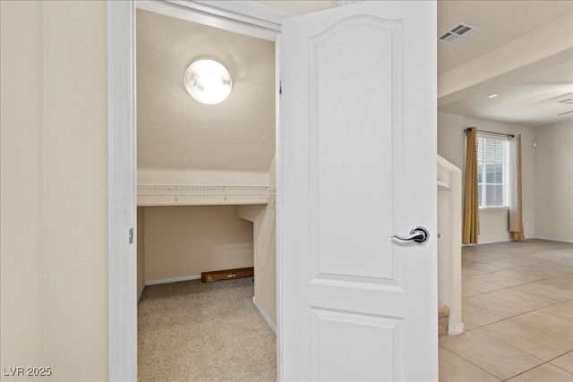 8377 Rygate Avenue, Las Vegas, NV 89178