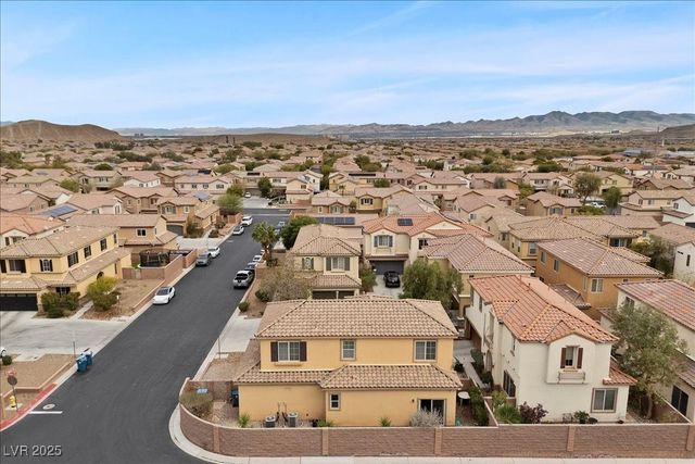 8377 Rygate Avenue, Las Vegas, NV 89178