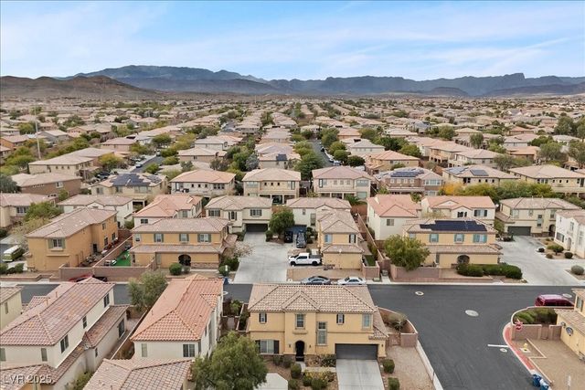 8377 Rygate Avenue, Las Vegas, NV 89178