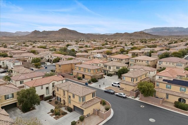 8377 Rygate Avenue, Las Vegas, NV 89178