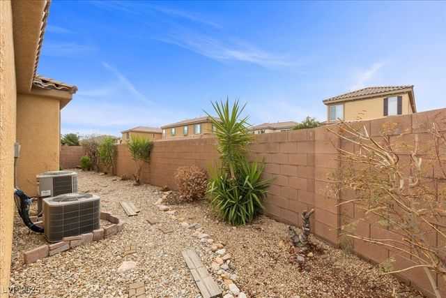8377 Rygate Avenue, Las Vegas, NV 89178