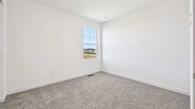 1248 Linden Terrace, Hampshire, IL 60140