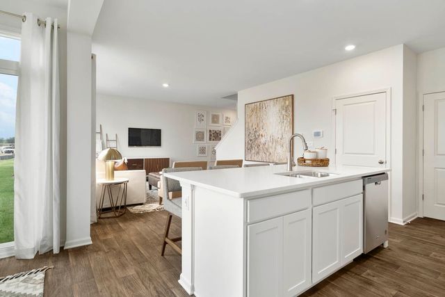 1248 Linden Terrace, Hampshire, IL 60140