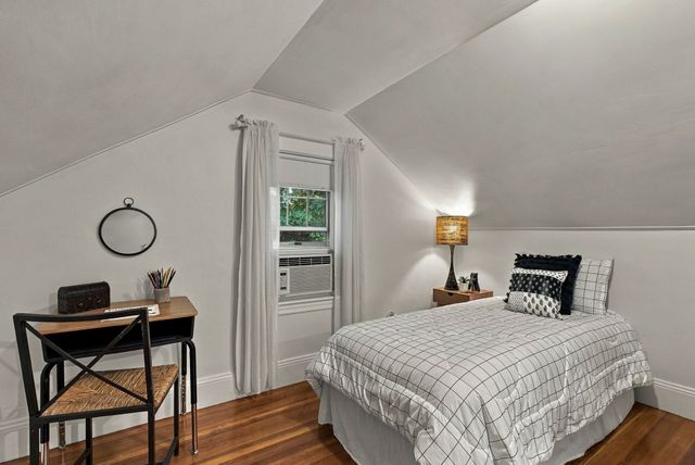46 Maple Rd, Melrose, MA 02176