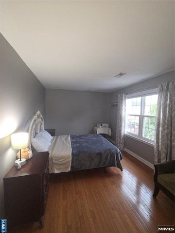 4 Watson Way, Mount Olive Township, NJ 07836