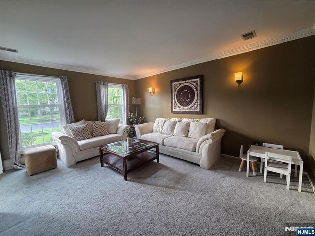 4 Watson Way, Mount Olive Township, NJ 07836